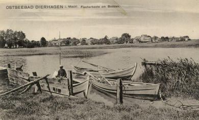 Fischerboote am Bodden